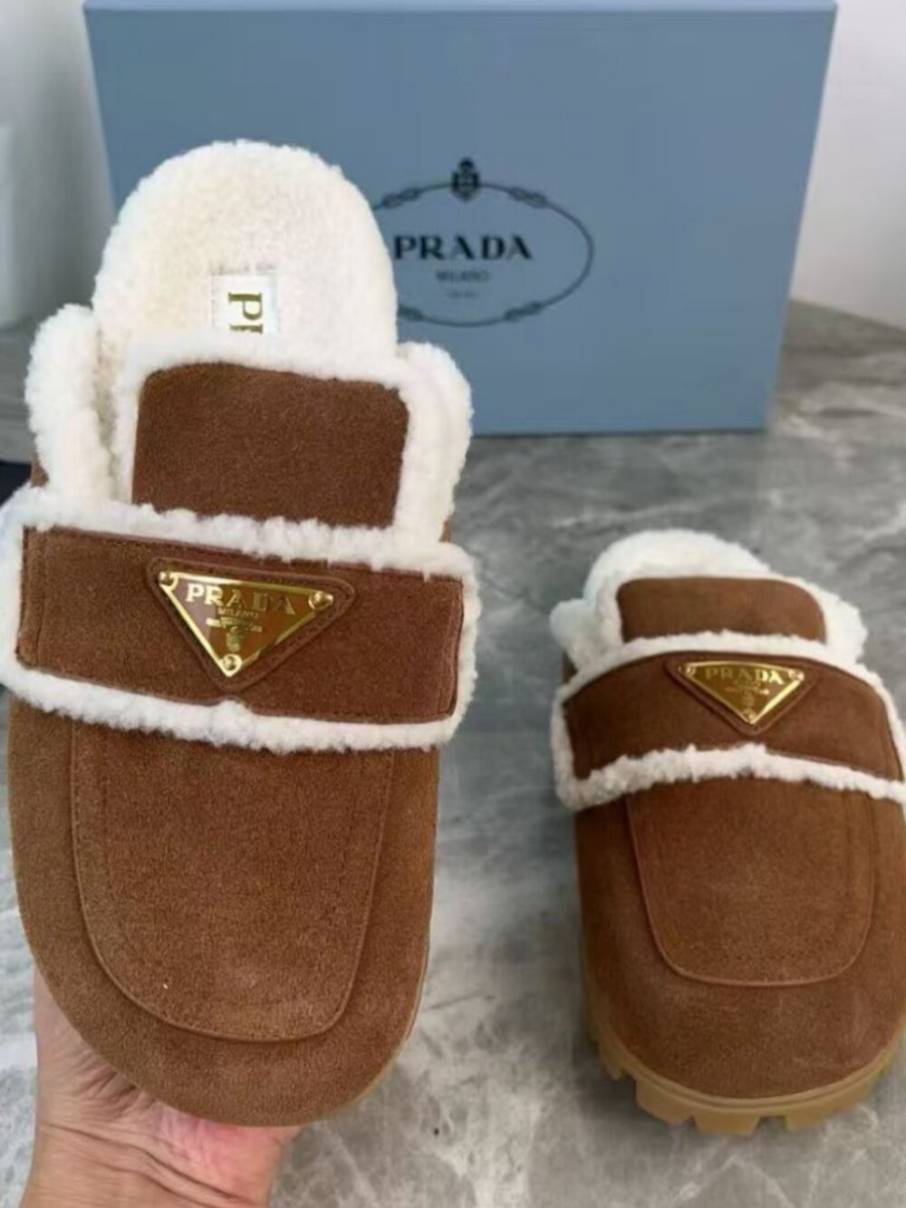 Fashion Prada Triangle Plate Warm Winter Mule Slides